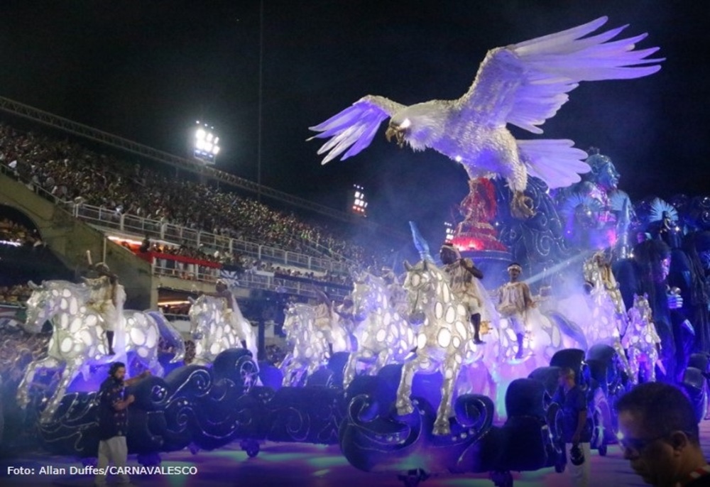 Peso da tradição de Portela e Mocidade Independente as garantiram no Grupo Especial